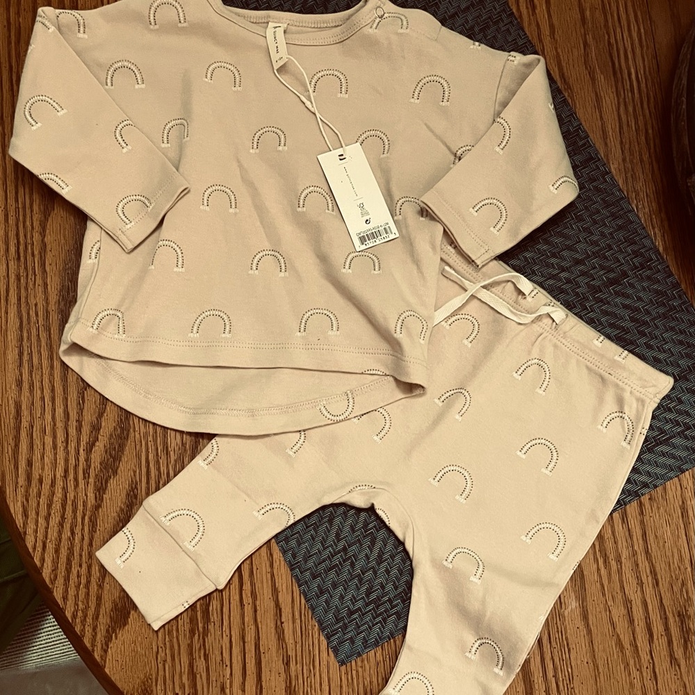 Quincy Mae Rainbow Outfit